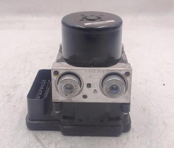 476607984R Renault (RVI)