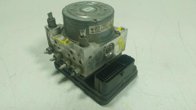 476608628R Renault (RVI)