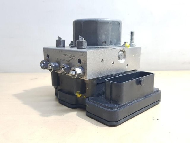 476609473R Renault (RVI)
