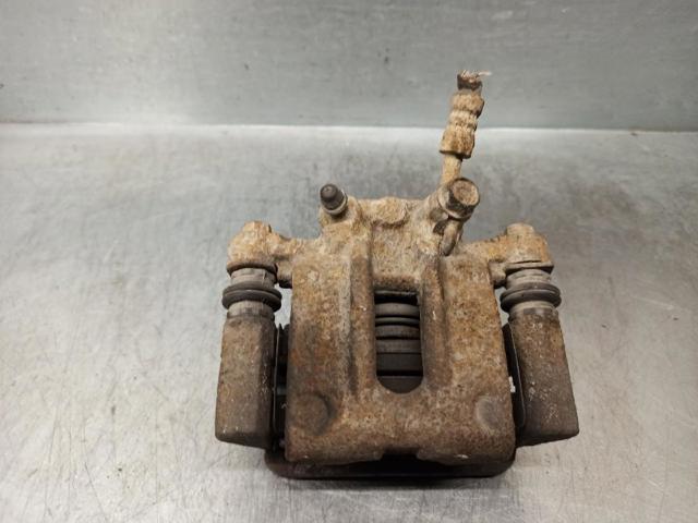Suporte do freio traseiro direito 4773002110 TOYOTA