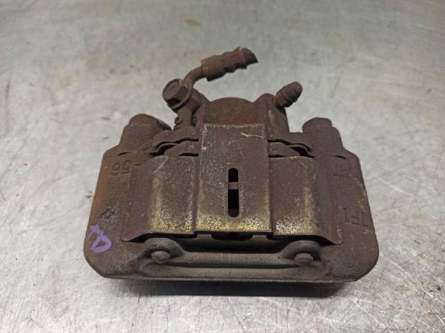 Suporte do freio traseiro direito 4773042050 TOYOTA