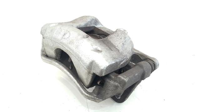 Suporte do freio dianteiro direito 4773042091 TOYOTA