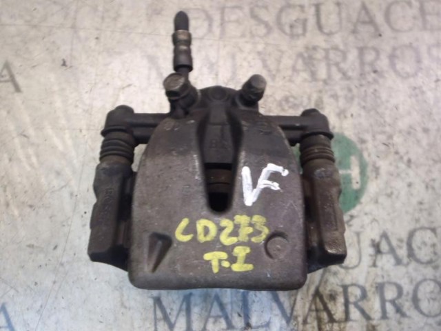 Suporte do freio traseiro esquerdo 4775005070 TOYOTA