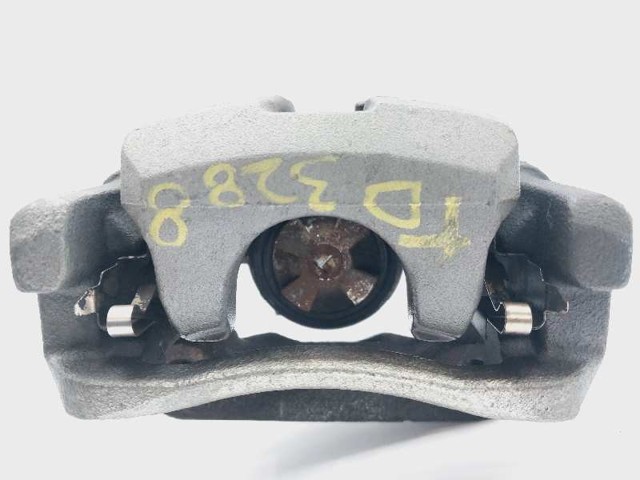 Suporte do freio traseiro direito 4783012151 TOYOTA