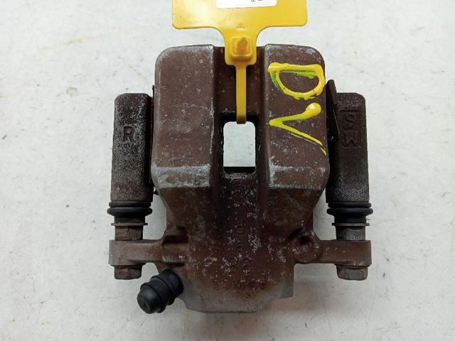 Suporte do freio traseiro direito 4783042060 TOYOTA