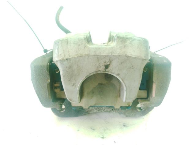 Suporte do freio traseiro direito 4783042061 TOYOTA