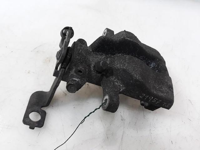 Suporte do freio traseiro esquerdo 4785005050 TOYOTA