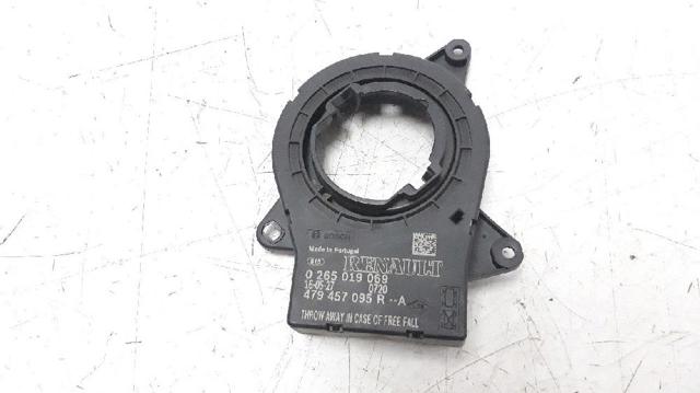 479457095R Renault (RVI)