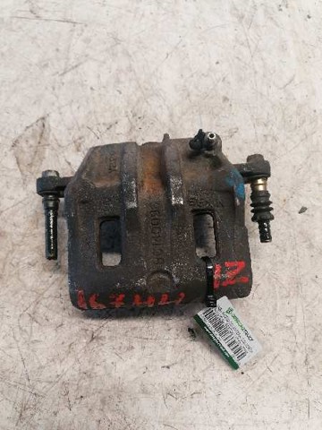 Suporte do freio dianteiro esquerdo 4811008B50 SSANG YONG