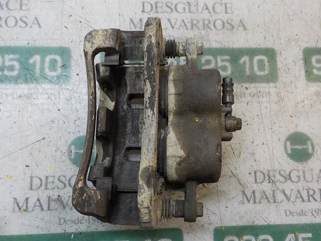 Suporte do freio dianteiro esquerdo 4811009150 SSANG YONG