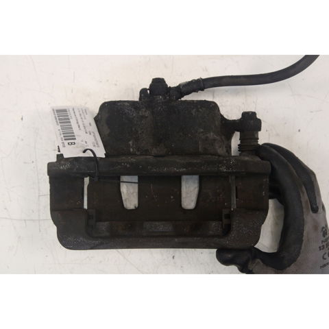 Suporte do freio dianteiro direito 4814034050 SSANG YONG