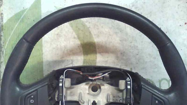 484300001R Renault (RVI)