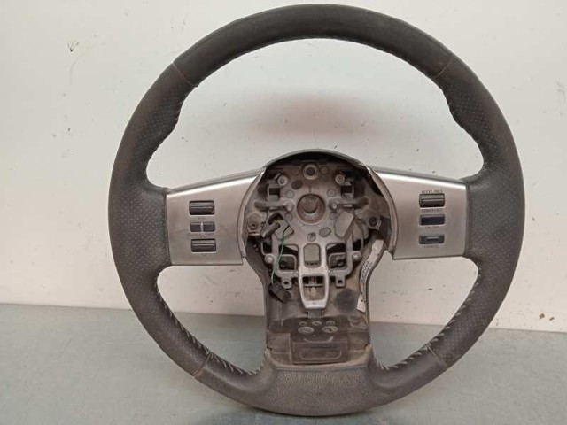 Volante para Nissan Navara D40