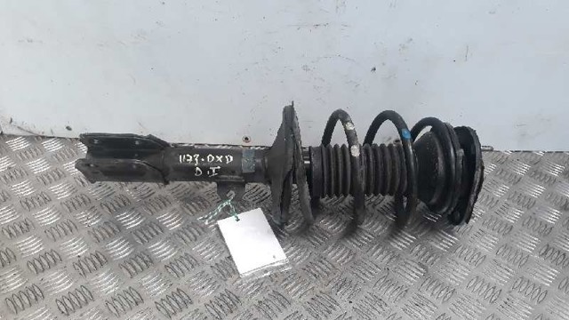 Amortecedor dianteiro esquerdo 4852009D70 TOYOTA
