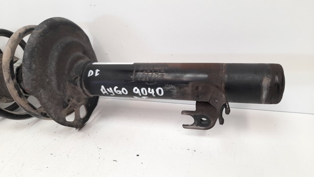 Amortecedor dianteiro esquerdo 485200H010 TOYOTA