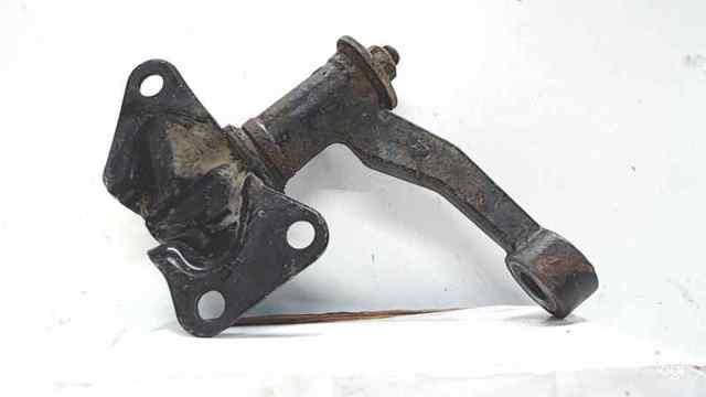 Braço oscilante de pêndulo 485303S525 NISSAN