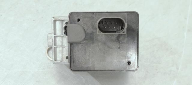 487004399R Renault (RVI)