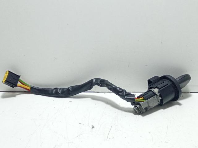 Fecho de ignição 487004438R RENAULT