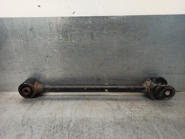 Barra longitudinal de suspensão traseira 4871030190 TOYOTA