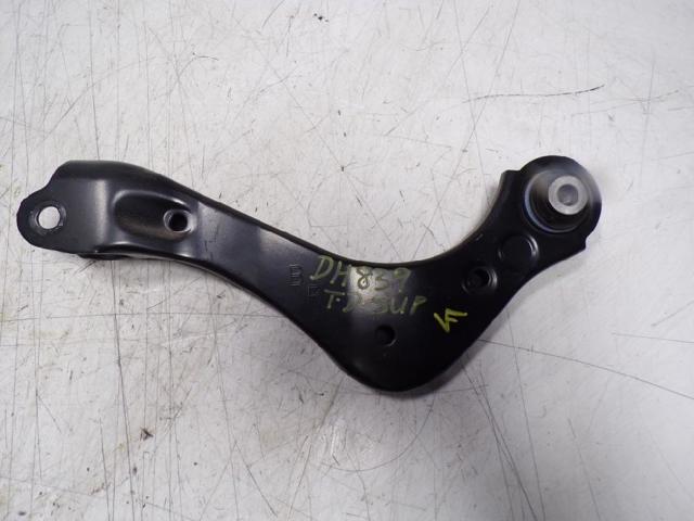 4877042050 Toyota