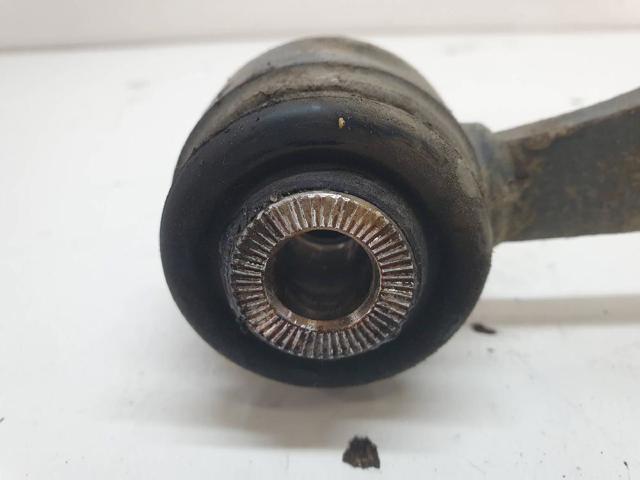 Braço oscilante superior esquerdo/direito de suspensão traseira 4877048010 TOYOTA