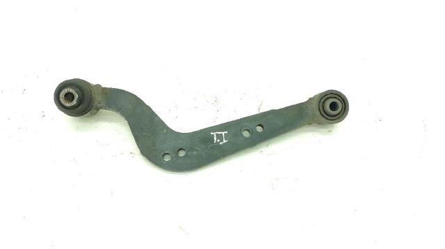 Braço oscilante superior esquerdo de suspensão traseira 4879042020 TOYOTA