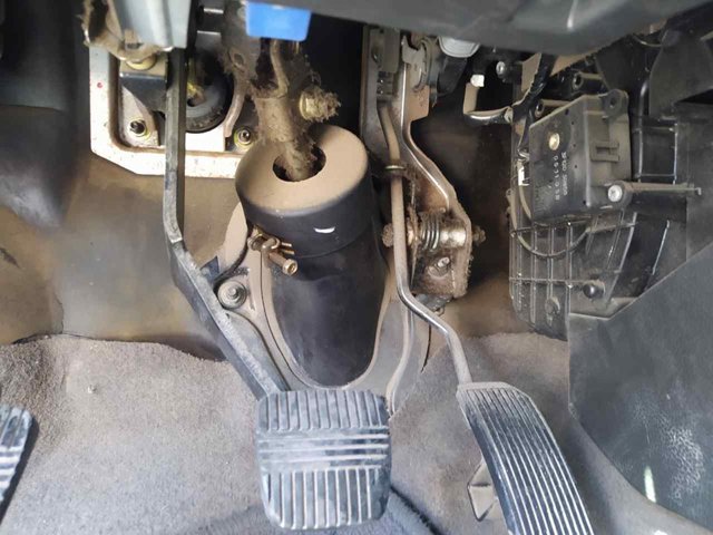 Coluna da direção 488108H910 NISSAN