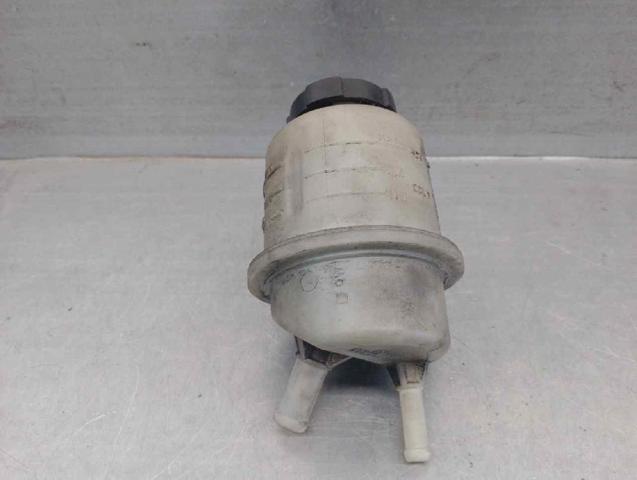 Tanque de bomba da Direção hidrâulica assistida 49180EA000 NISSAN
