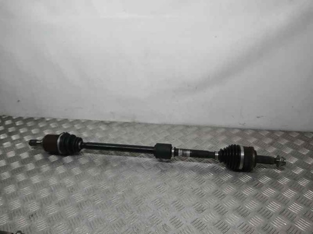 Semieixo (acionador) dianteiro direito 495001H210 HYUNDAI