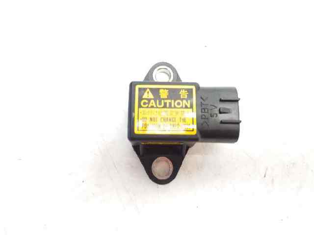 Sensor de aceleração longitudinal 4991000410 TOYOTA