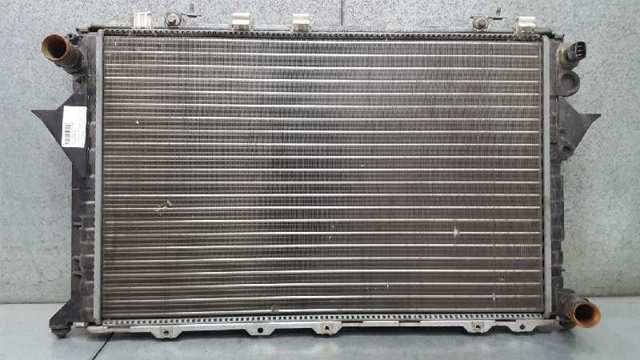 Radiador de esfriamento de motor 4A0121251Q VAG