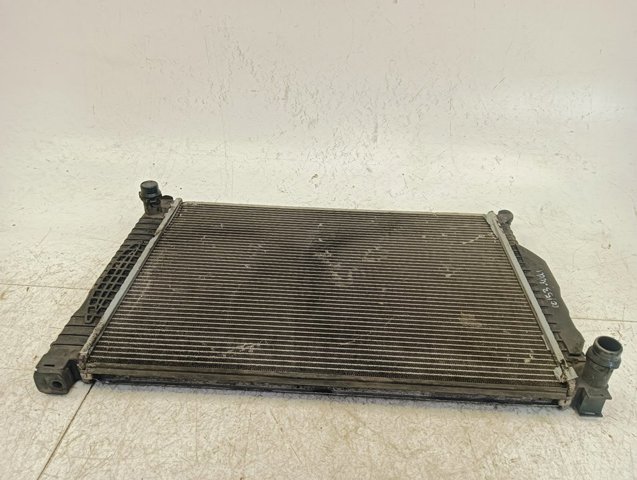 Radiador de esfriamento de motor 4B0121251 VAG