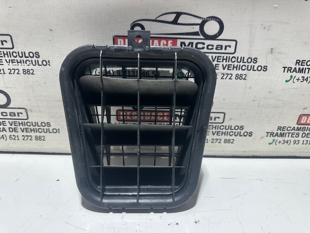 Grelha traseira de ventilação 4B0819181C VAG