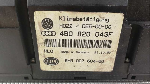  Audi A6  (4BH)