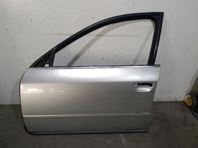Porta dianteira esquerda para Audi A6 4B5, 4B6
