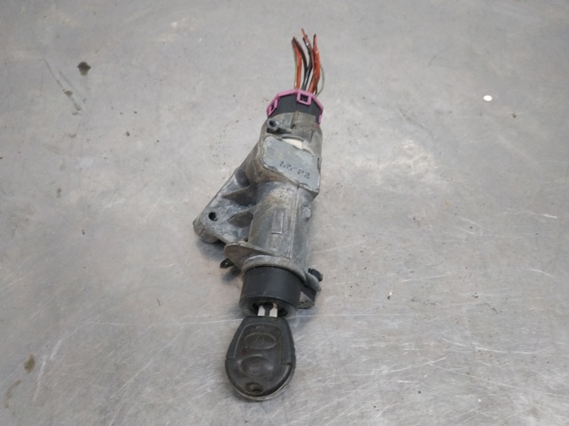 Fecho de ignição 4B0905851C VAG