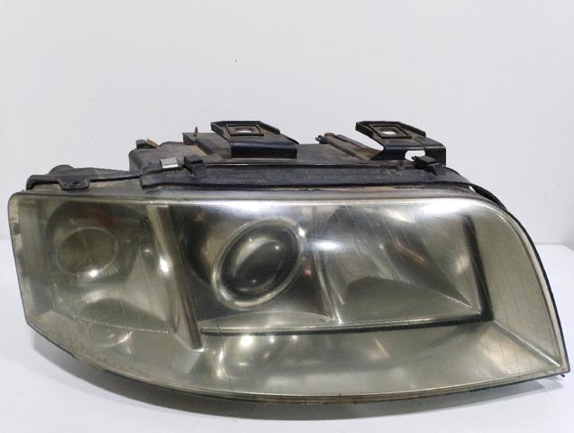 Luz direita 4B0941004BQ VAG