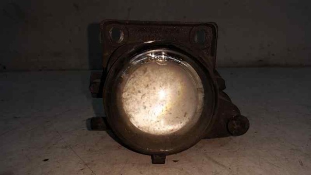 Luzes de nevoeiro direitas 4B0941700 VAG
