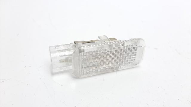 Quebra-luz da luz de fundo da seção de bagagem 4B0947415 VAG