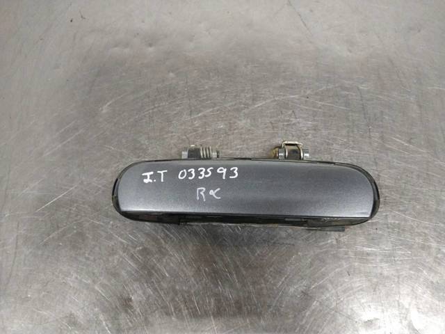 Suporte de maçaneta externa da porta traseira esquerda 4B1837885 VAG