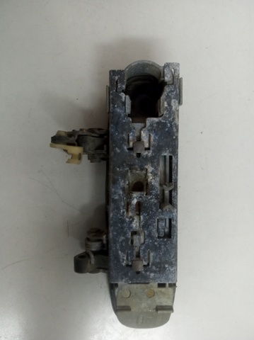 Suporte de maçaneta externa da porta traseira direita 4B2837886A VAG