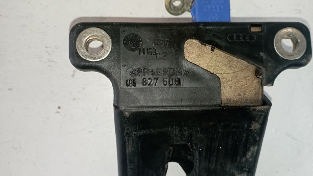 Fecho de tampa de porta-malas (de 3ª/5ª porta traseira) 4B5827505D VAG