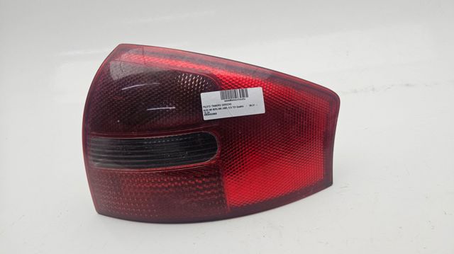 Lanterna traseira direita 4B5945096B VAG