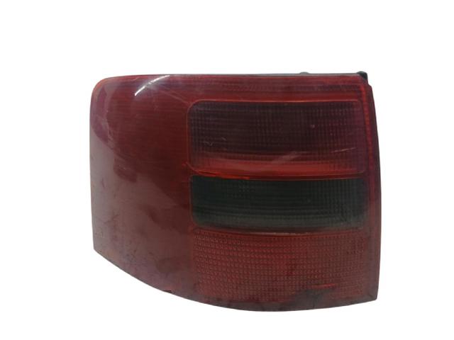Lanterna traseira esquerda 4B9945095D VAG