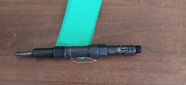 Injetor de injeção de combustível 4C1Q9K546AB FORD