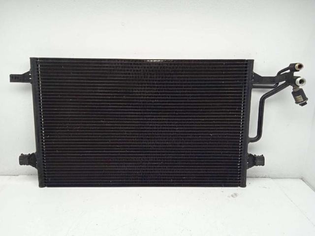 Radiador de aparelho de ar condicionado 4D0260401 VAG