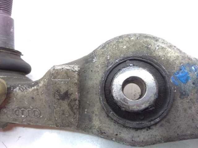 Braço oscilante inferior esquerdo/direito de suspensão dianteira 4D0407151P VAG