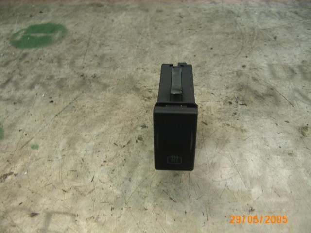 Botão de ativação de aquecimento de vidro traseiro 4D094150301C VAG