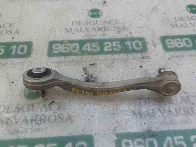 Braço oscilante superior direito de suspensão dianteira 4E0407510G VAG