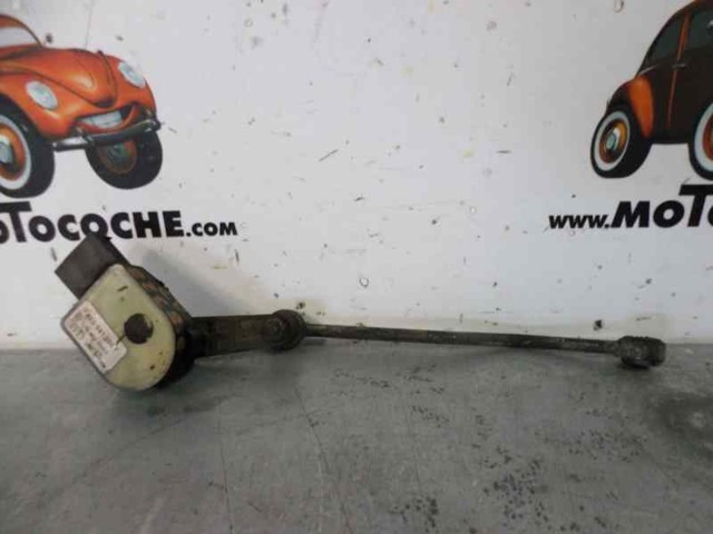 Sensor dianteiro direito do nível de posição de carroçaria 4E0941286F VAG